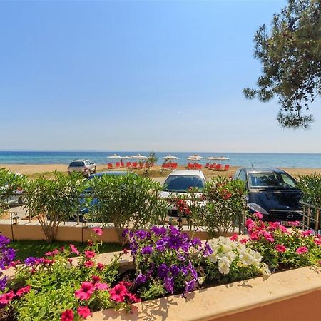 Studio Nikiti Beach Ngoại thất bức ảnh