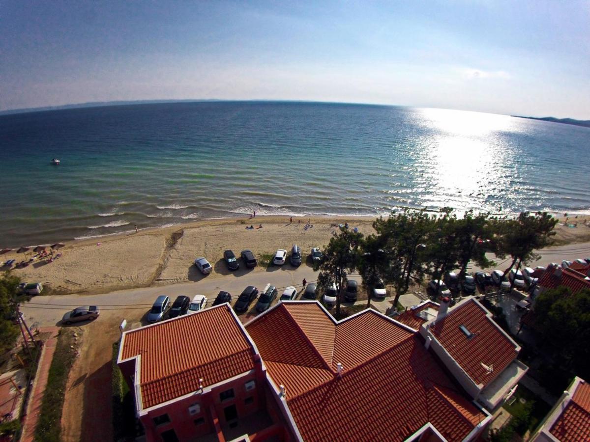 Studio Nikiti Beach Ngoại thất bức ảnh