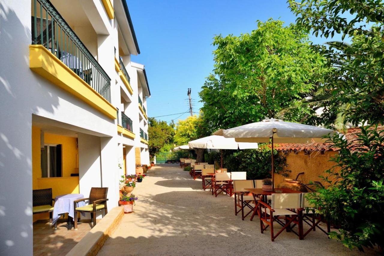 Studio Nikiti Beach Ngoại thất bức ảnh