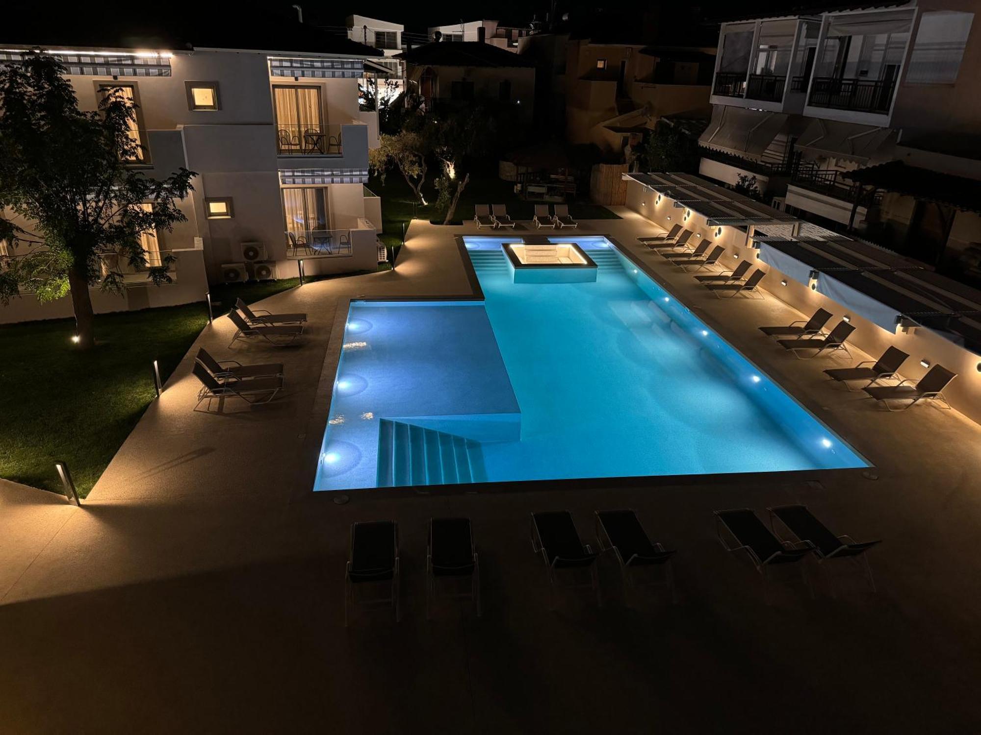 Studio Nikiti Beach Ngoại thất bức ảnh