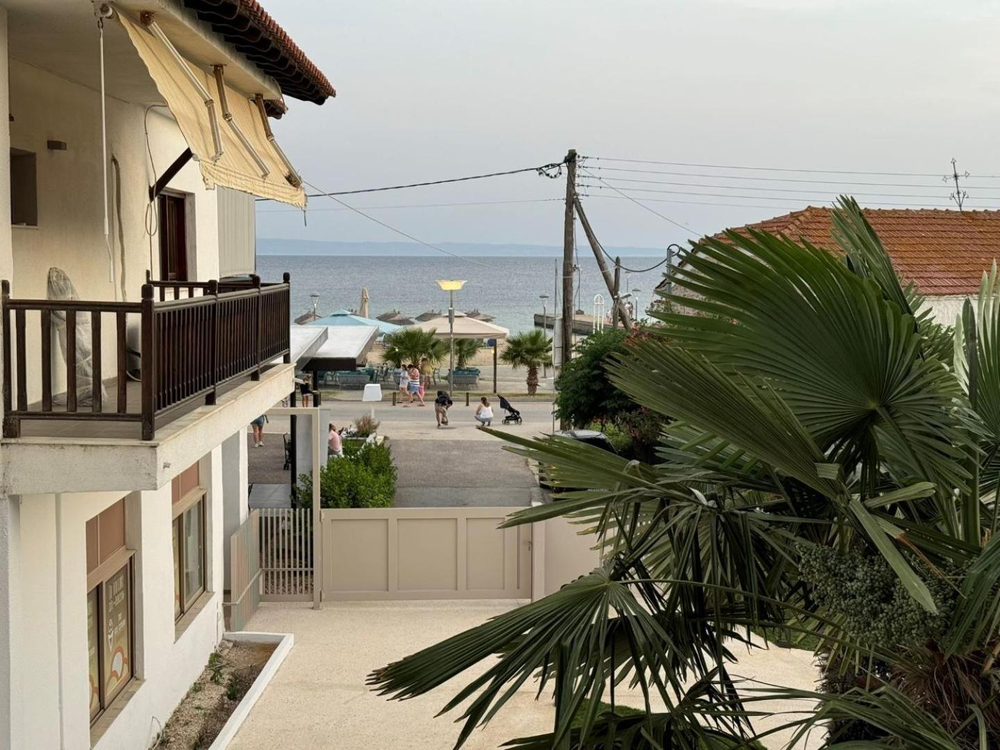 Studio Nikiti Beach Ngoại thất bức ảnh