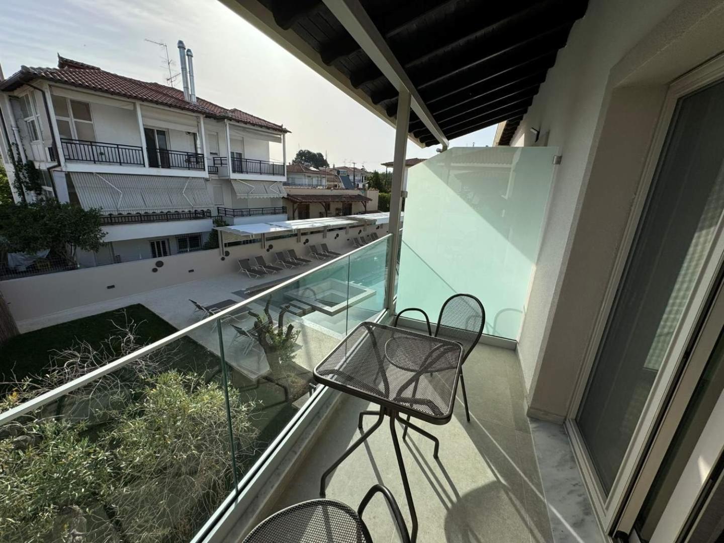 Studio Nikiti Beach Ngoại thất bức ảnh