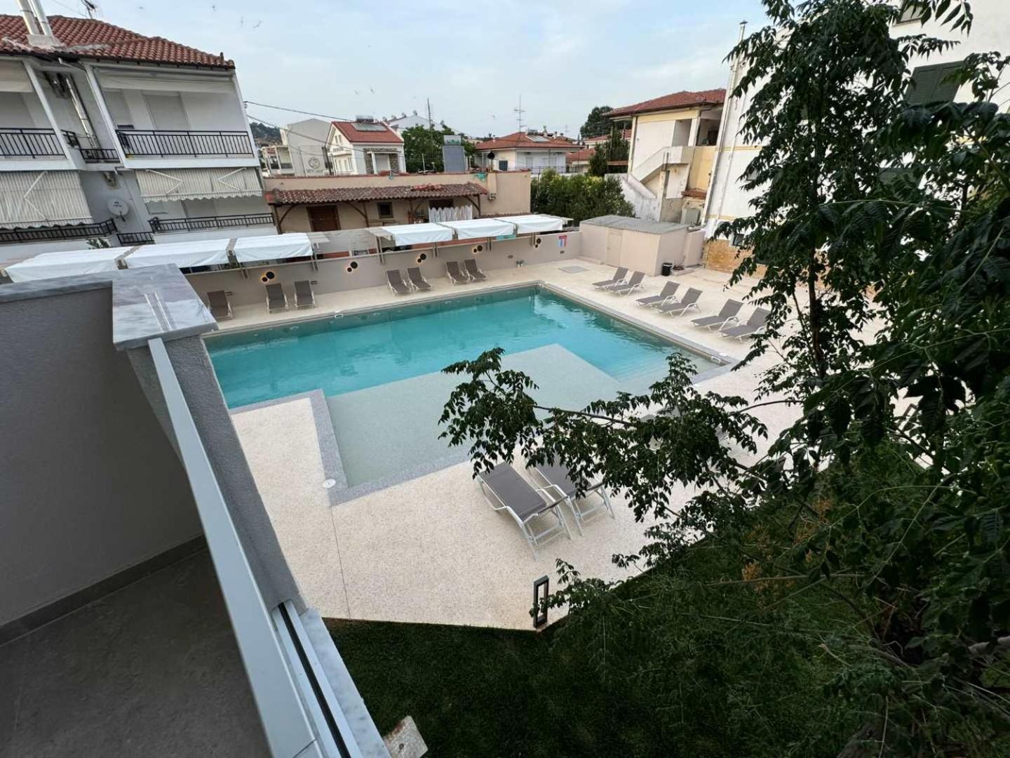 Studio Nikiti Beach Ngoại thất bức ảnh