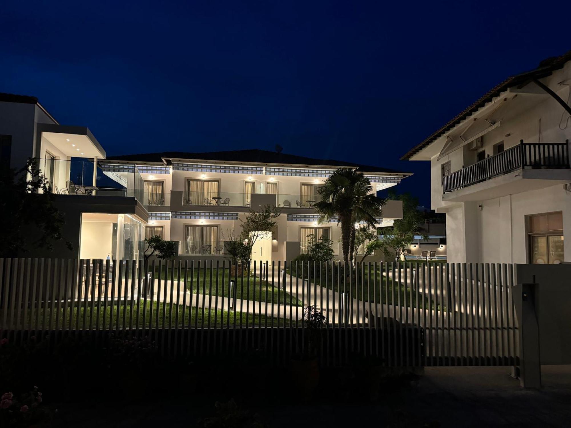 Studio Nikiti Beach Ngoại thất bức ảnh